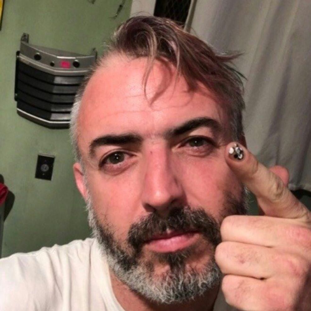 Meet your Posher, Jason